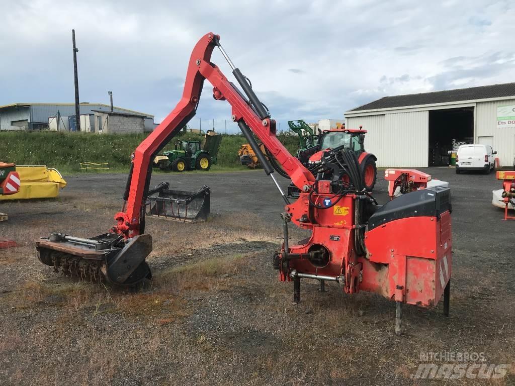 Kuhn EP 5050 SP 装载牵引式割草机