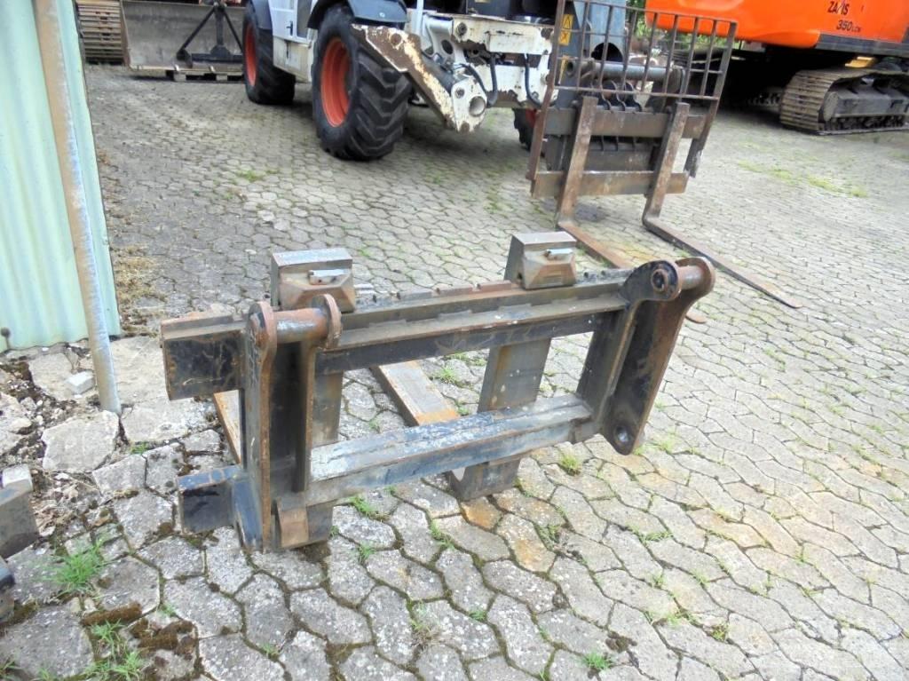 Terex TL 100 轮式装载机