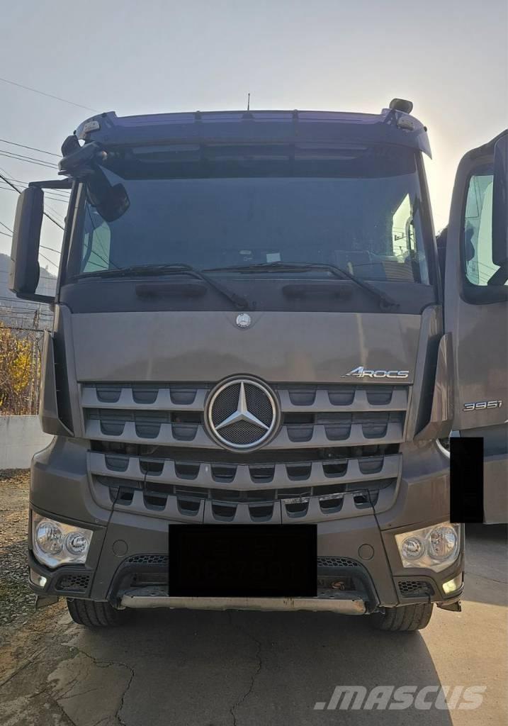 Mercedes-Benz 3951 翻斗车\公路型自卸车
