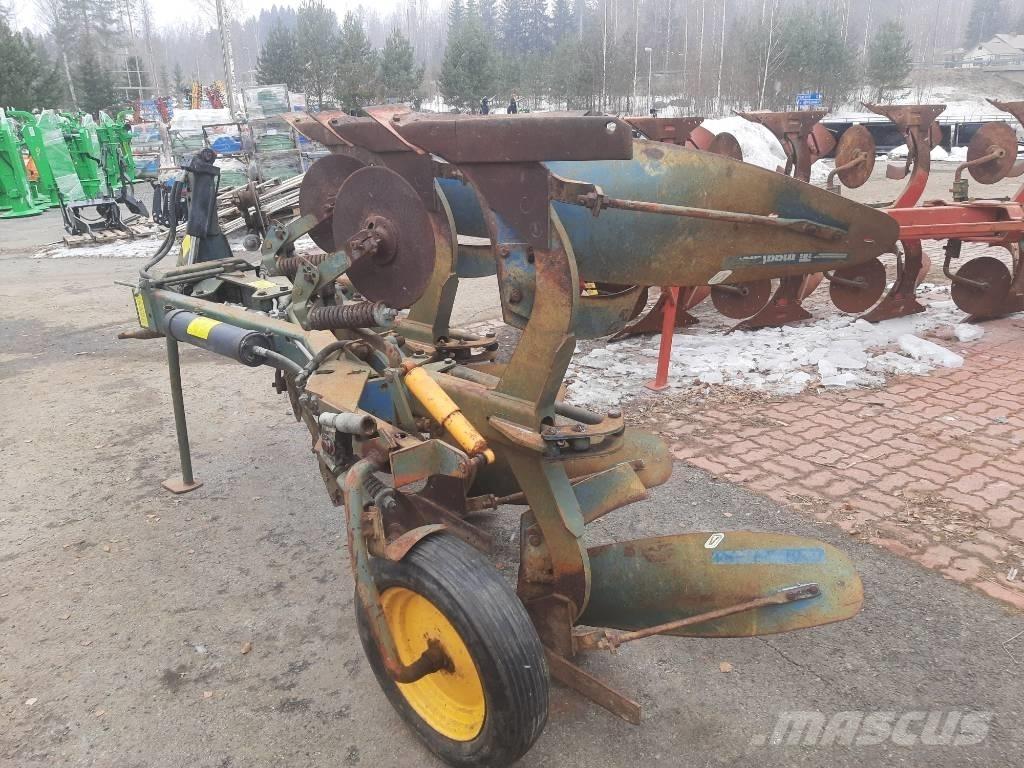 Överum CV 398H 双向犁