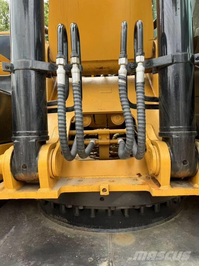 CAT 325 D L 履带挖掘机
