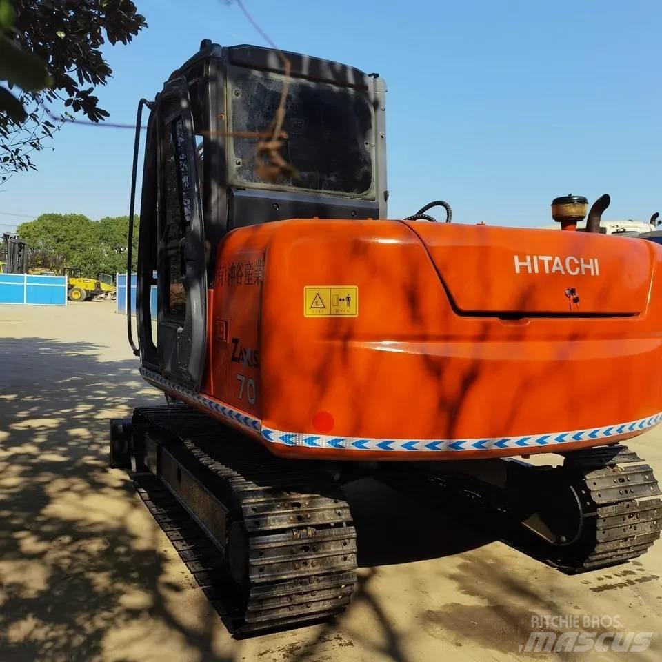 Hitachi ZX70 履带挖掘机