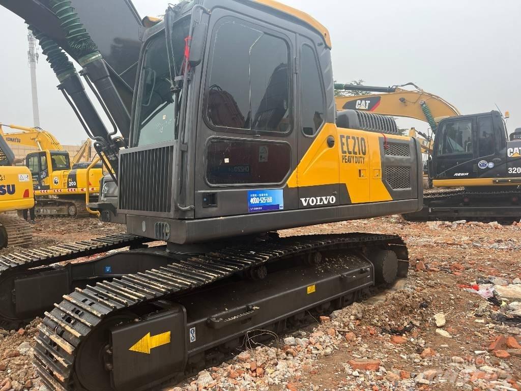 Volvo EC 210 B LC 履带挖掘机