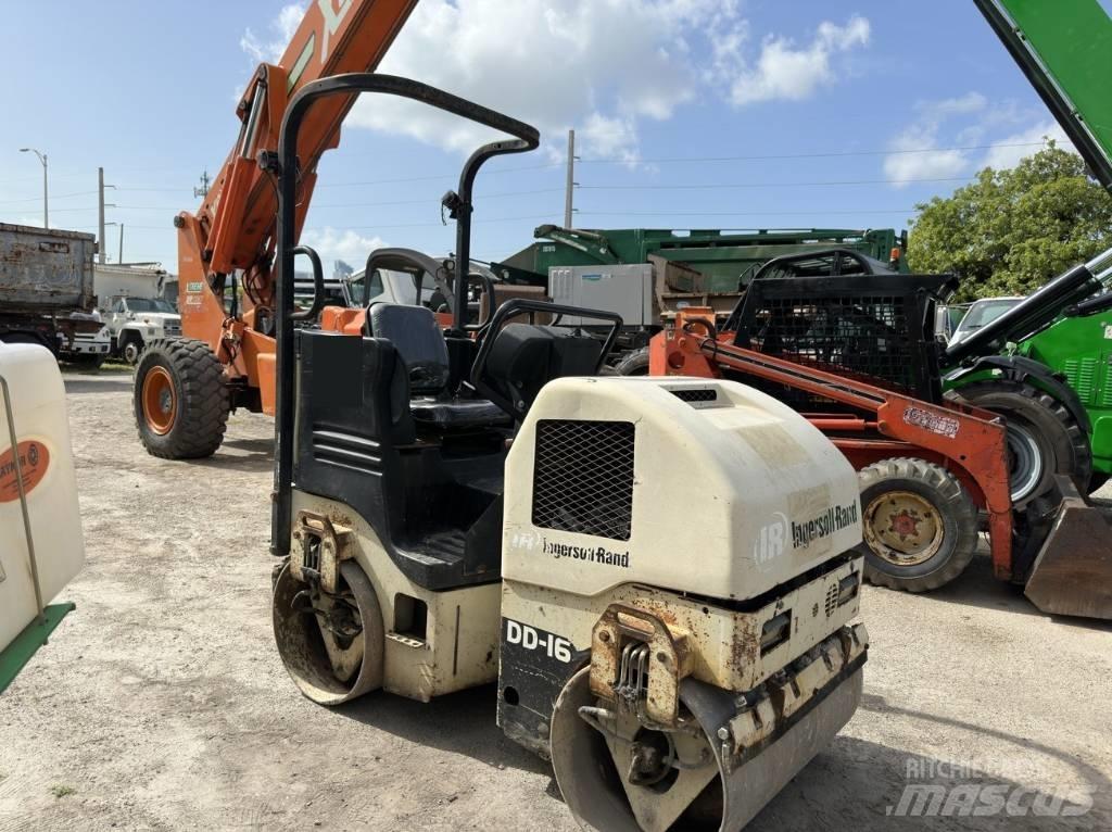 Ingersoll Rand DD 16 土壤压实机