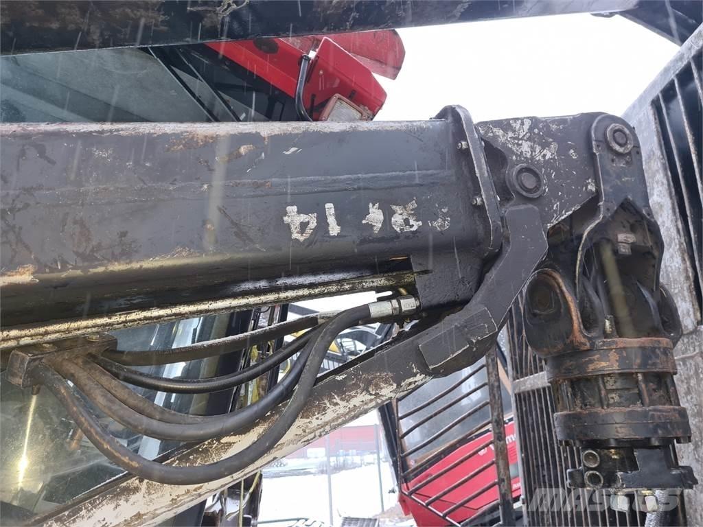Valmet 890.3 集运机
