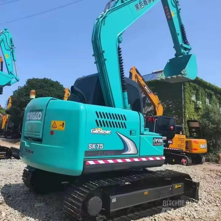 Kobelco SK75 履带挖掘机