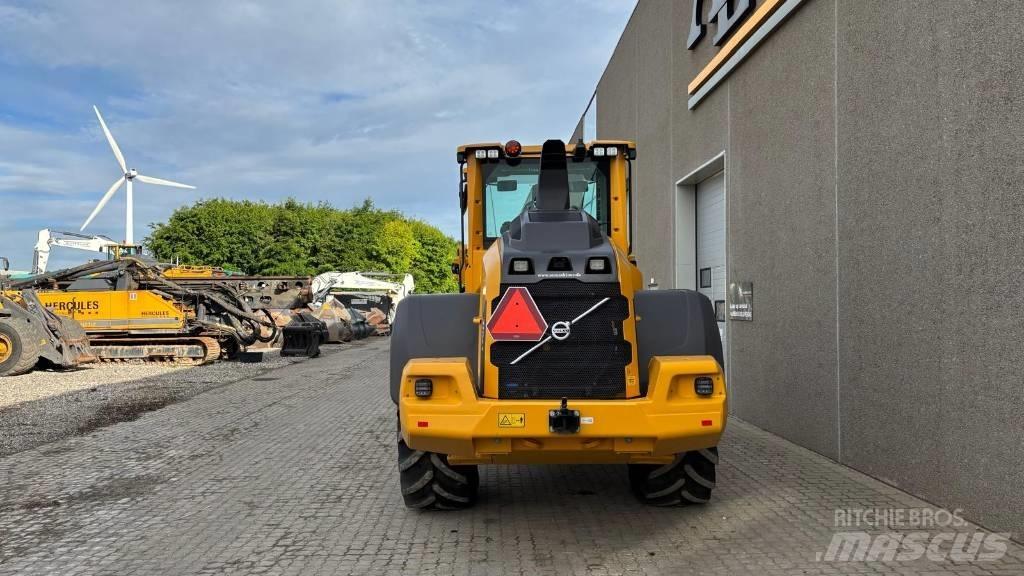 Volvo L 70 H 轮式装载机