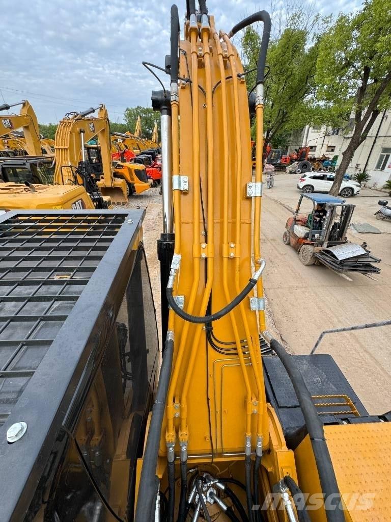 CAT 324 D L 履带挖掘机