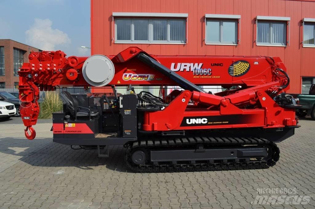 Unic URW-1006 履带起重机
