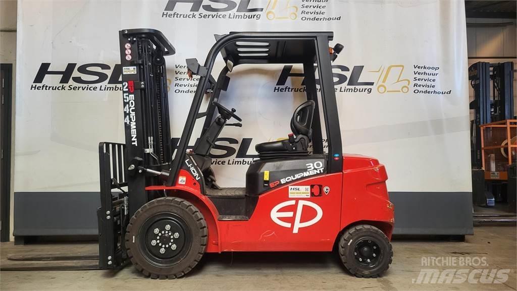  EFL303-S 2023 (demo) 电动叉车