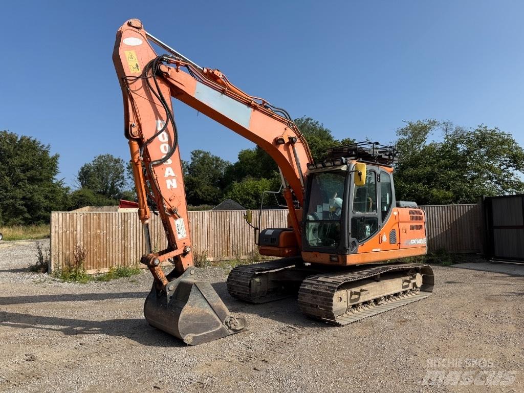 Doosan DX 140 LC-3 履带挖掘机