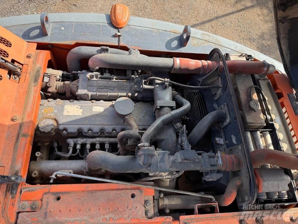 Doosan DX 140 LC-3 履带挖掘机