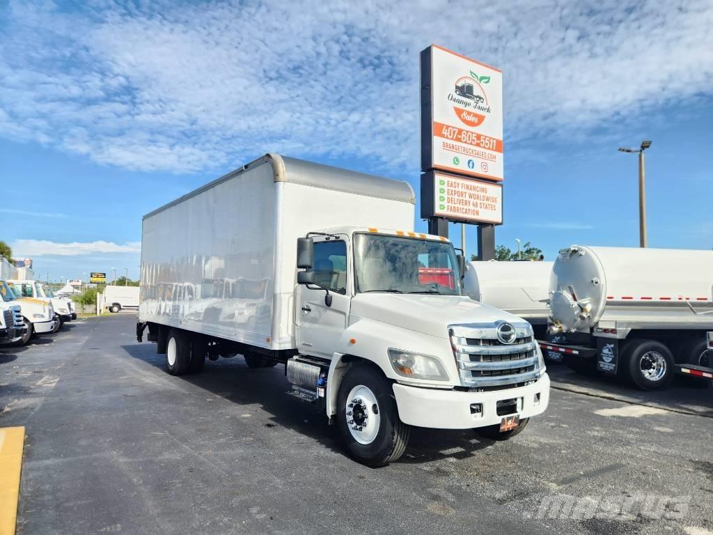 Hino 268 A 厢式货车