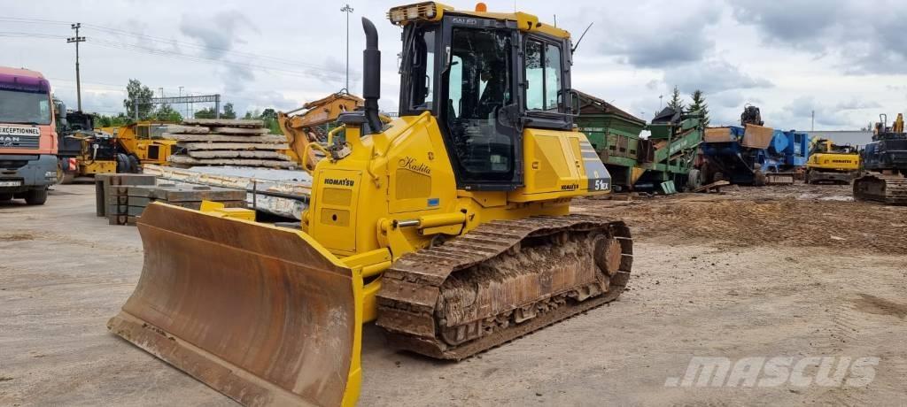 Komatsu D 51 EX-22 履带式推土机