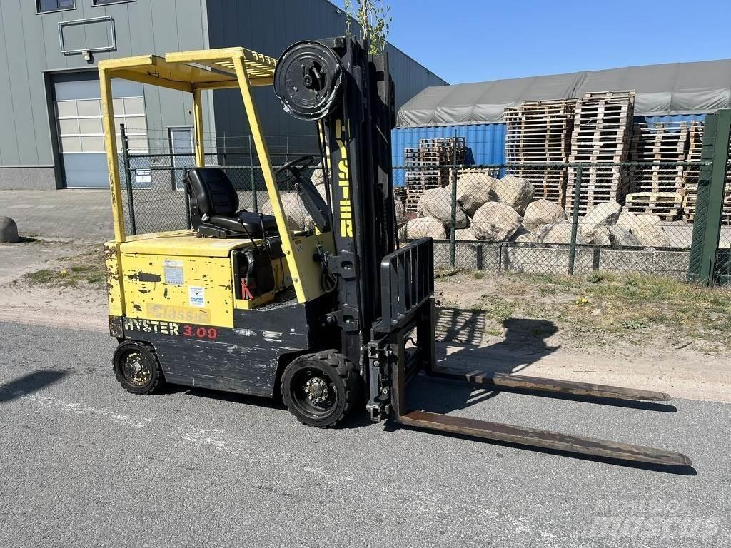 Hyster e3.00xl 电动叉车