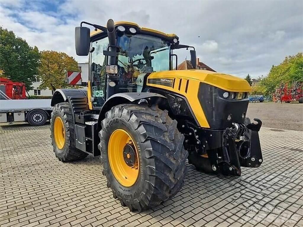 JCB 4220 Fastrac 拖拉机/农用车