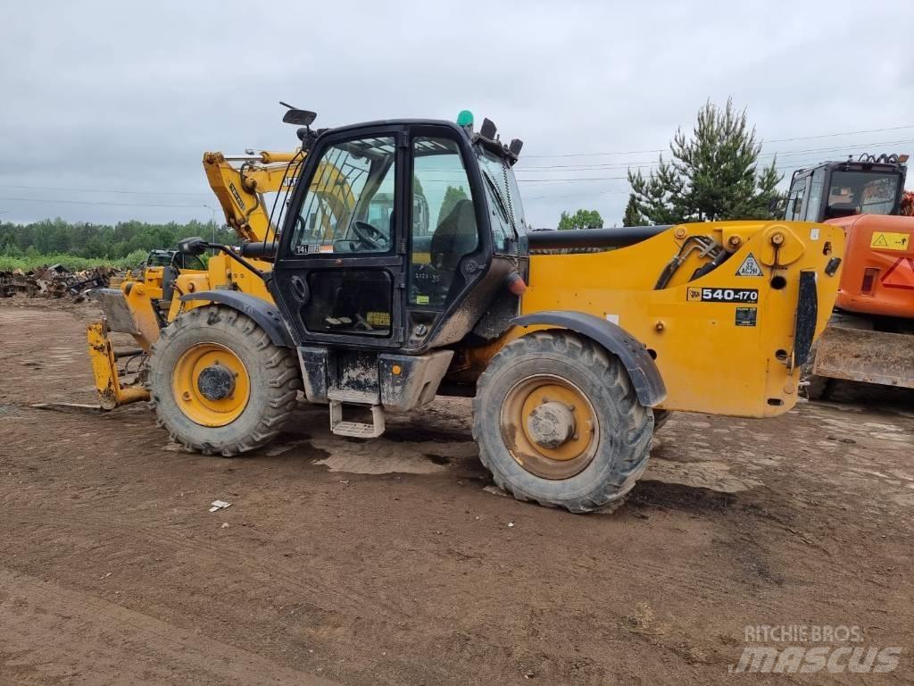 JCB 540-170 伸缩臂叉装车|叉装车