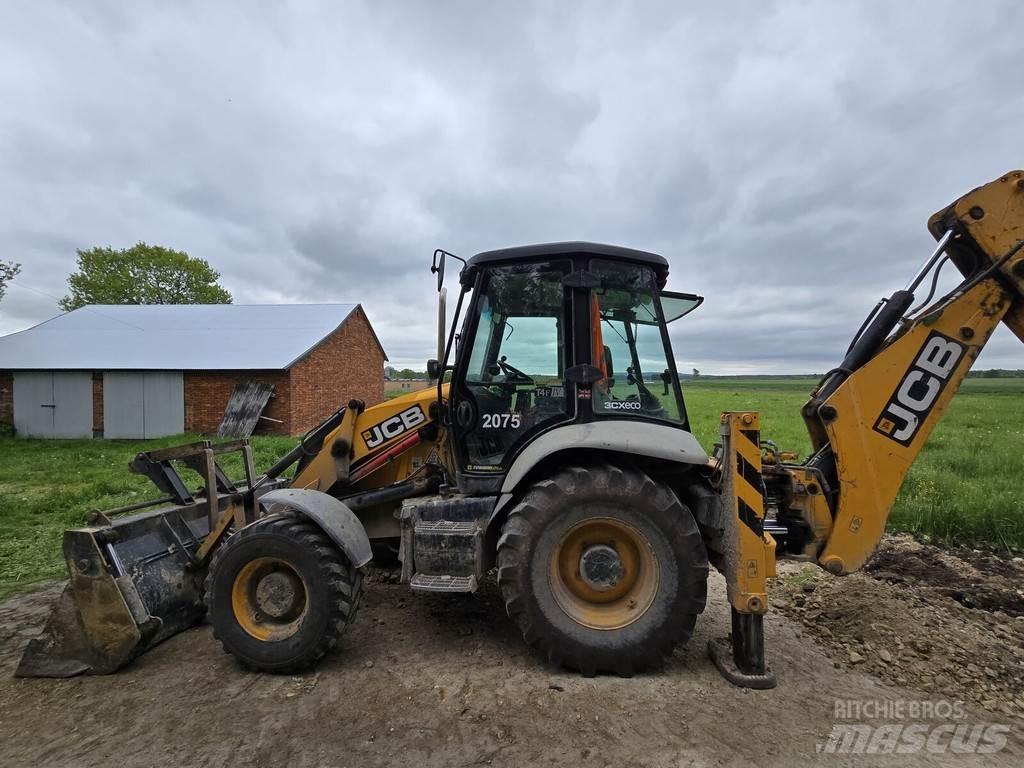 JCB 3CX 反铲装载机