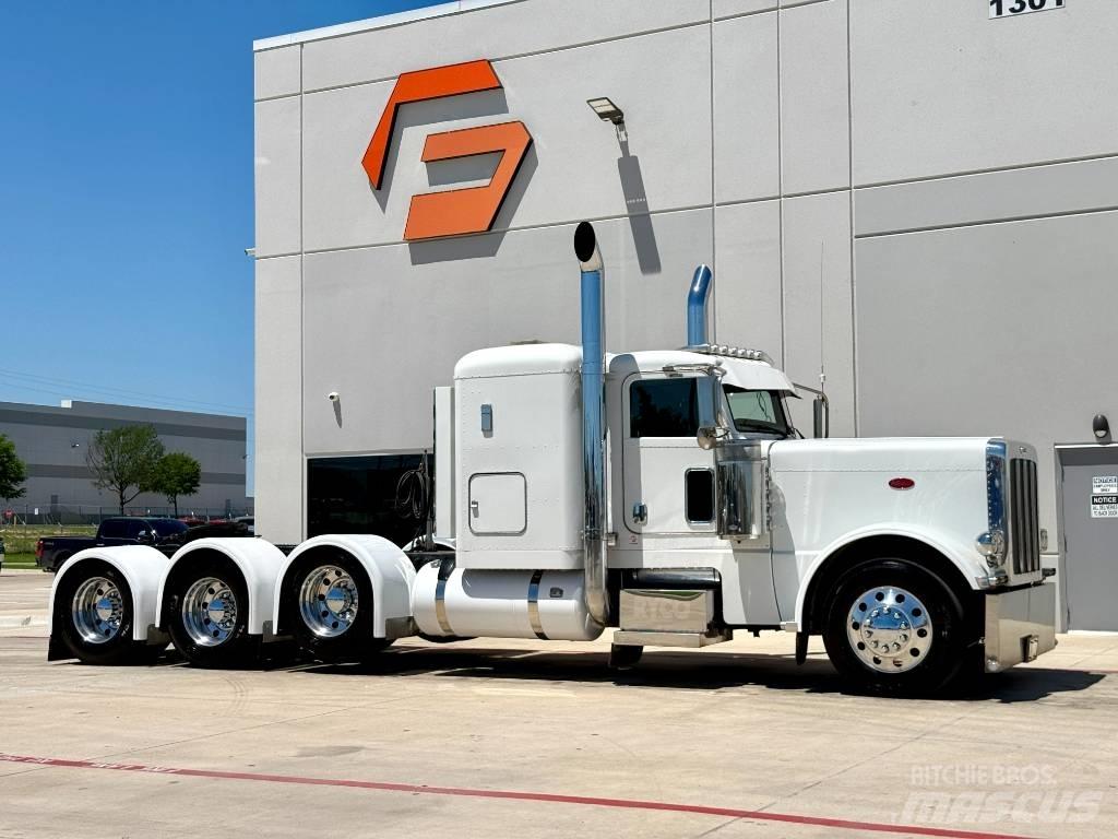 Peterbilt 389 牵引车