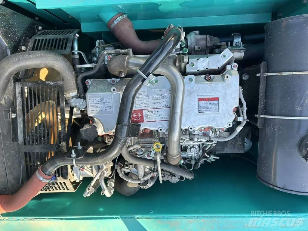 Kobelco SK 200-8 履带挖掘机