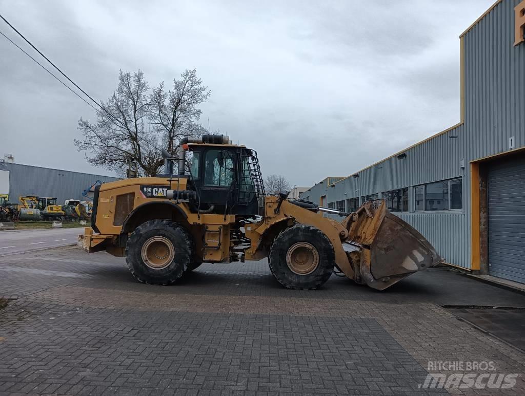 CAT 950GC 轮式装载机