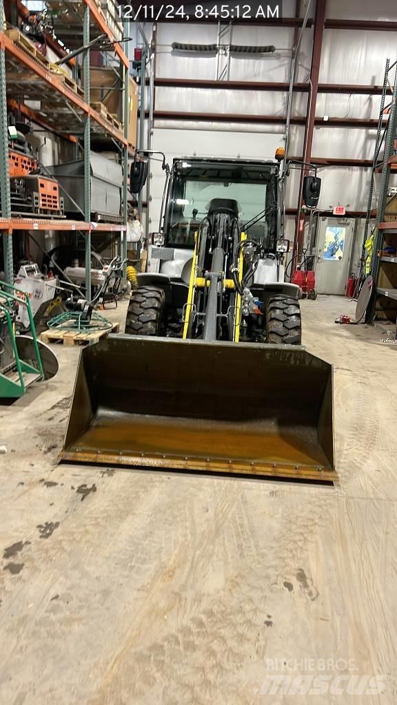 Wacker Neuson 8085 轮式装载机