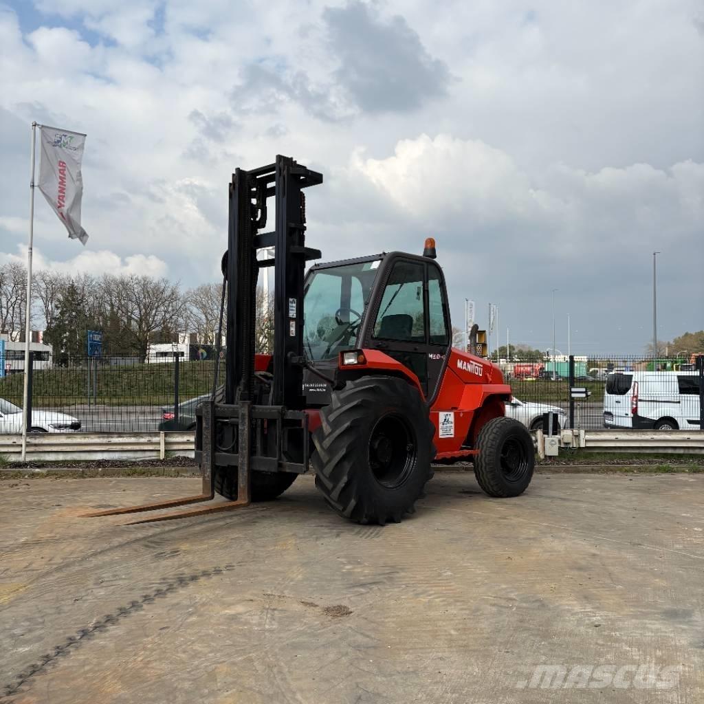 Manitou M 30.4 越野叉车|叉装车