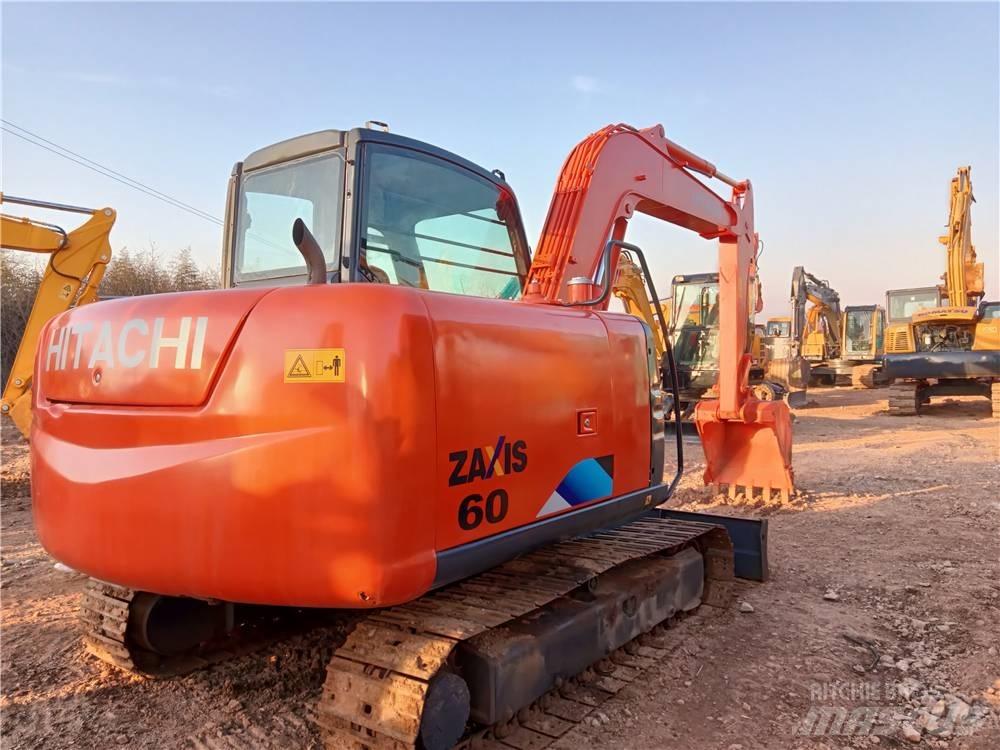 Hitachi ZX 60 小型挖掘机