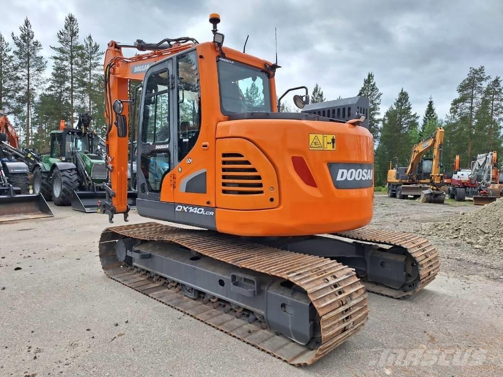 Doosan DX140LCR-5 履带挖掘机