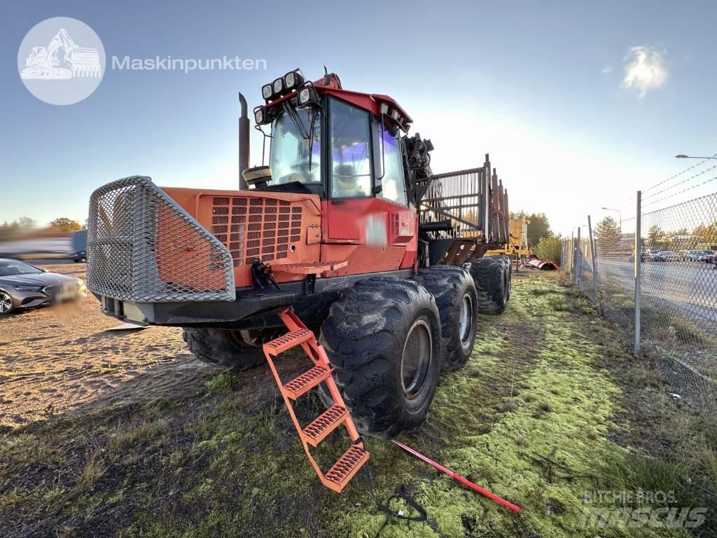 Valmet 890.3 集运机