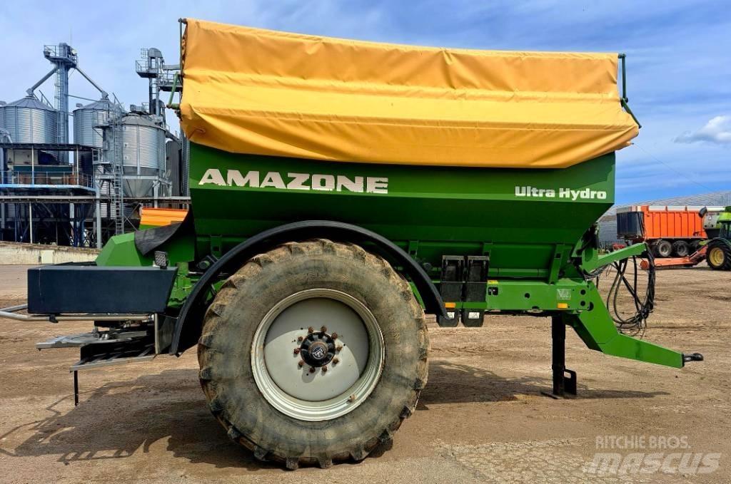 Amazone ZGB 8200 矿物肥料撒播机