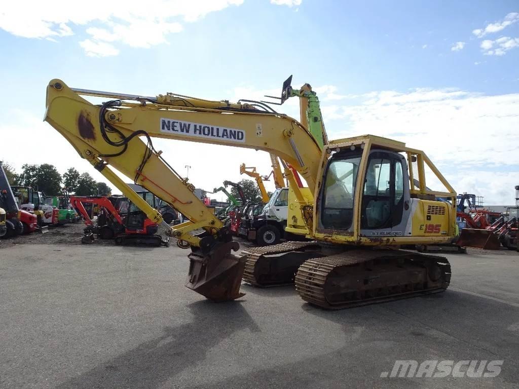 New Holland E195 履带挖掘机