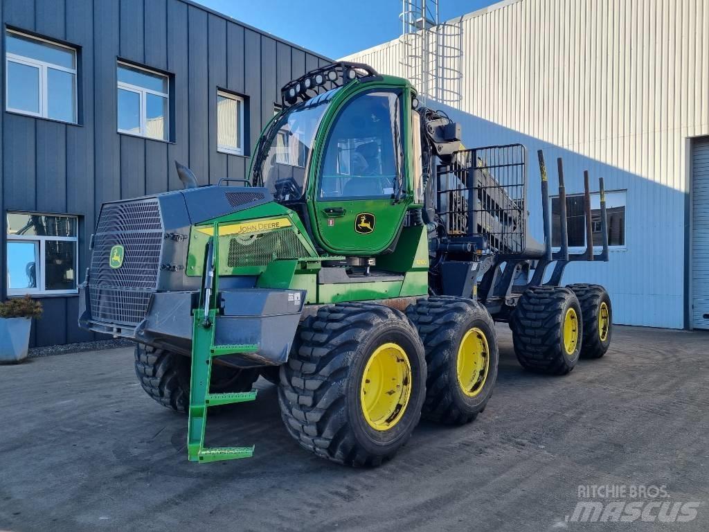 John Deere 1010 G 集运机