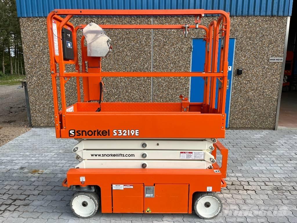 Snorkel S 3219 E 剪叉式升降机