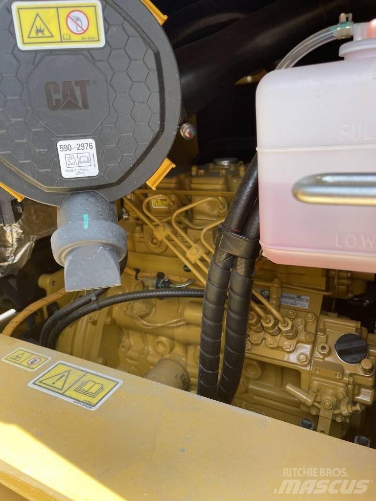 CAT 305.5 履带挖掘机
