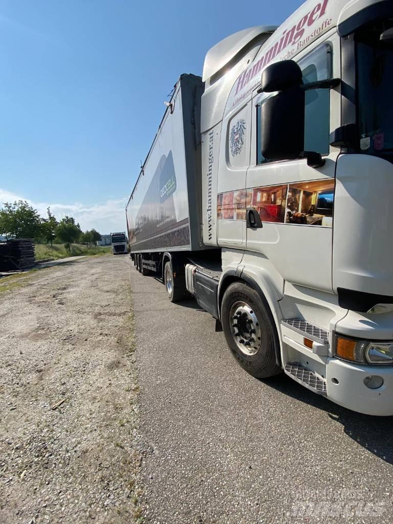Scania R520 牵引车