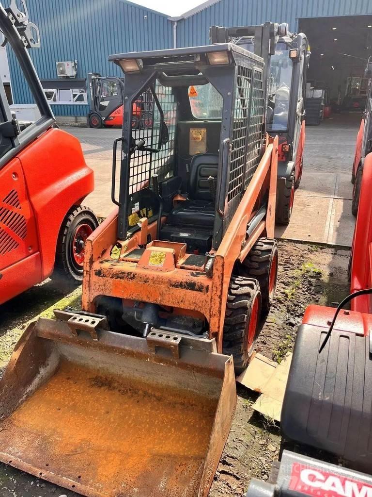 Bobcat S70 滑移装载机