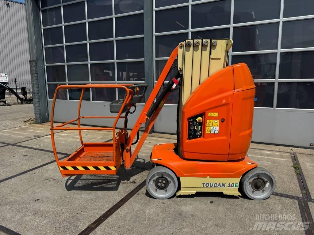 JLG Toucan 10 E 客货电梯