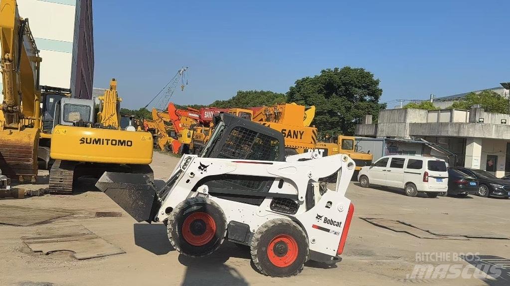 Bobcat S 770 滑移装载机