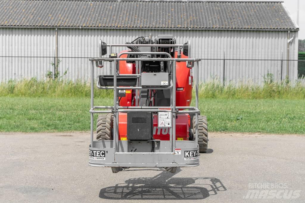 Manitou 170 AETJL 曲臂高空工作平台