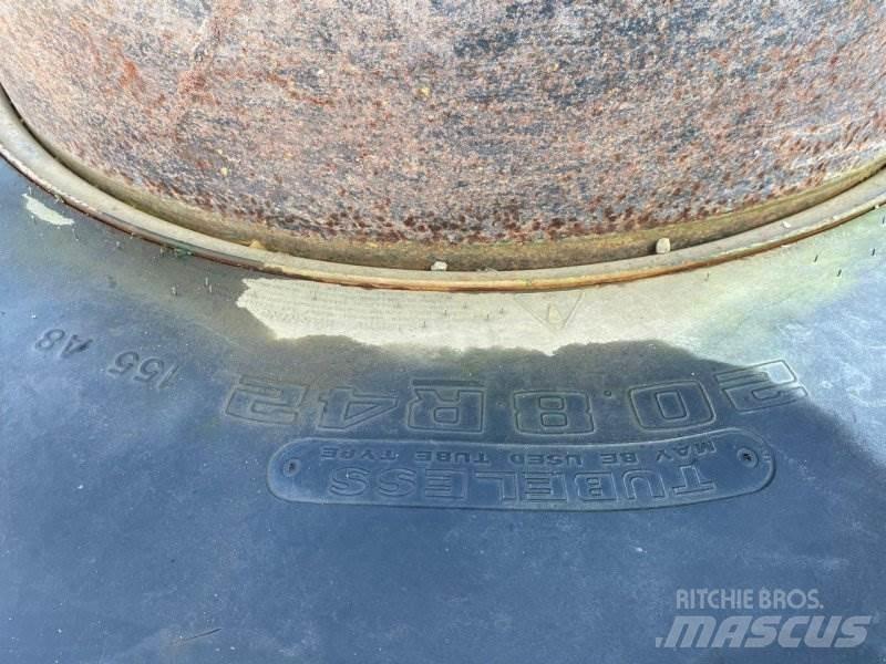 Goodyear 20.8 R42 其他拖拉机配件