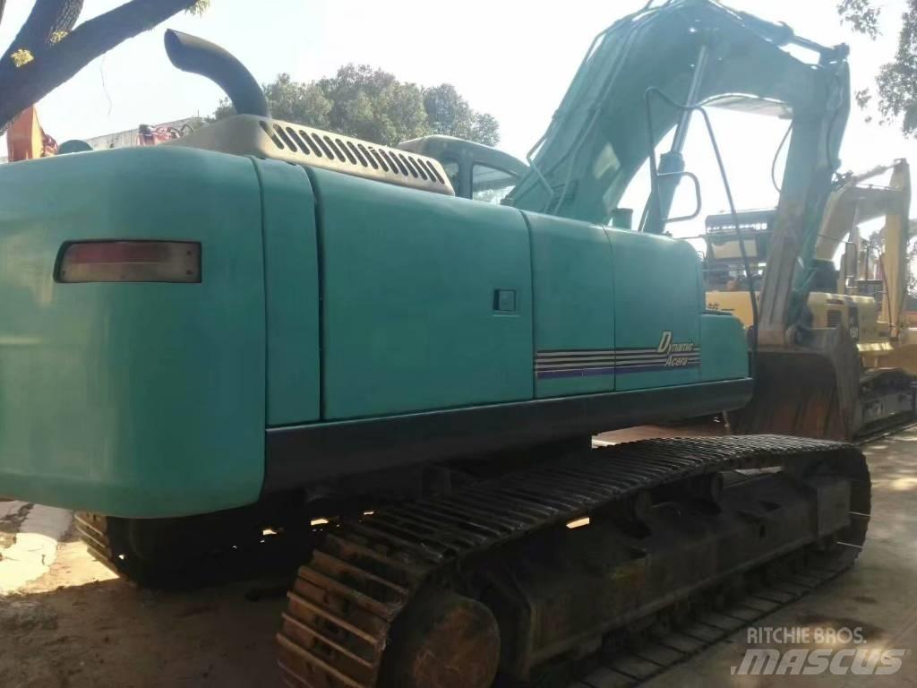 Kobelco SK 330 履带挖掘机