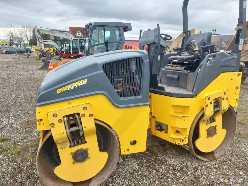Bomag BW 135 AD-5 双轮压路机