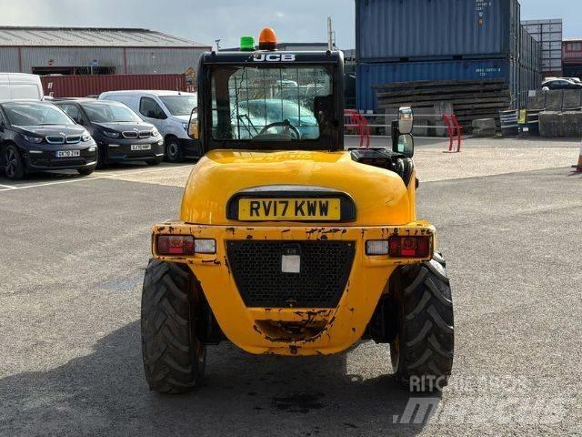 JCB 520-40 伸缩臂叉装车|叉装车