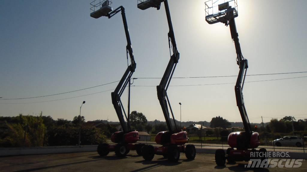 Manitou 200 ATJ 曲臂高空工作平台