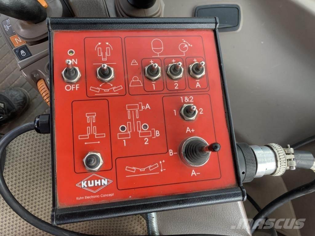 Kuhn GMD 883 割草调节装置