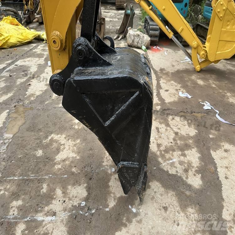 CAT 303.5 E 小型挖掘机