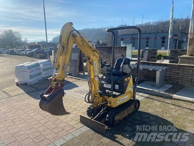 New Holland E 09 SR 小型挖掘机