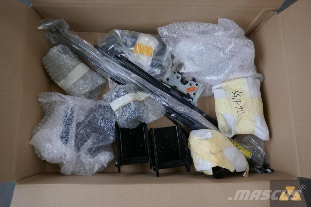 CAT 362-9968 驾驶室与内部