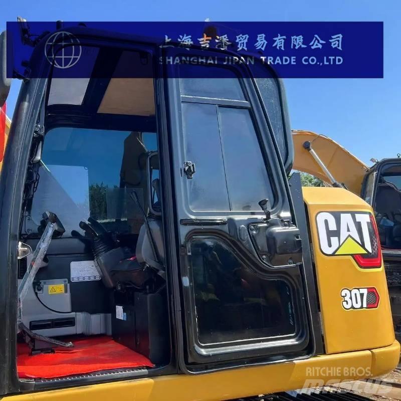 CAT 307 小型挖掘机